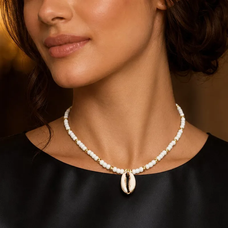 Collier Coquillage Perlé