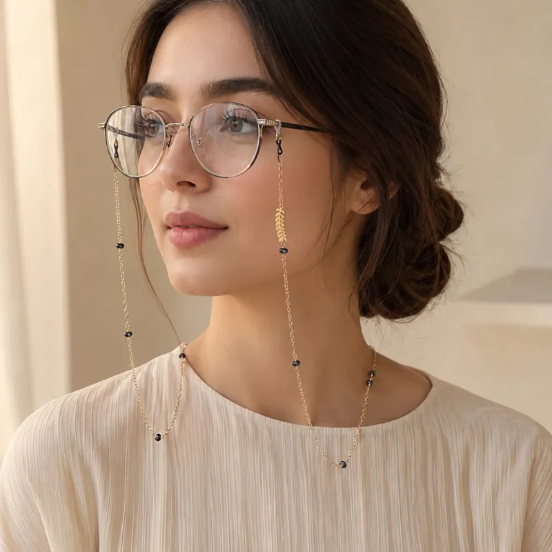 Chaîne de lunettes Lora dorée 2