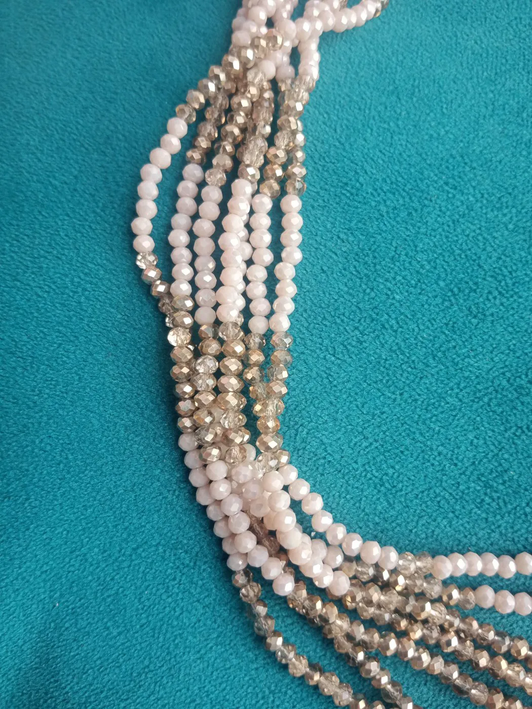 Collier Cascade de Perles Rosées 5