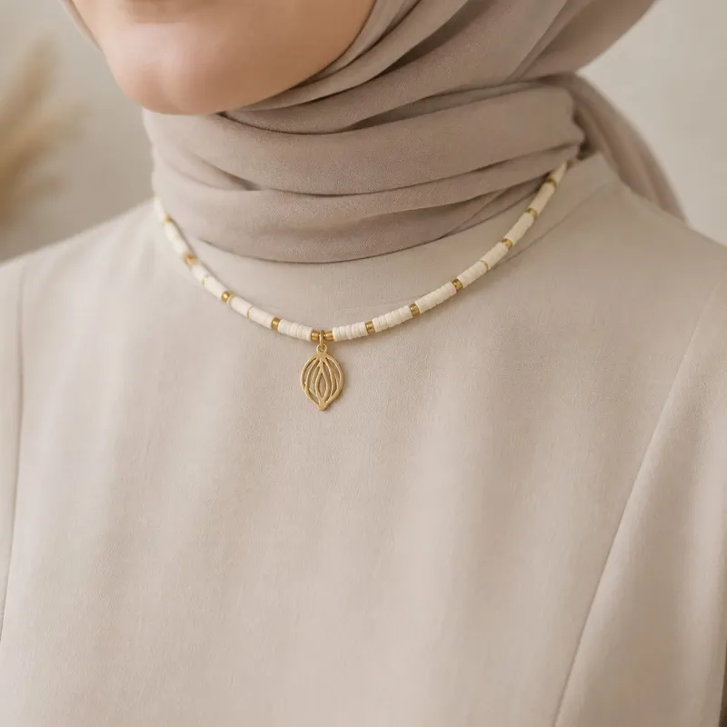 Collier Feuille d’Or 2
