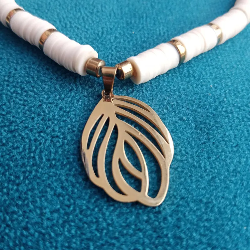 Collier Feuille d’Or 3