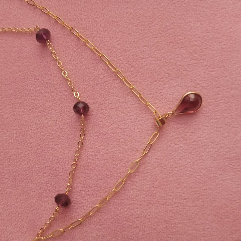 Collier Goutte de Rubis 3